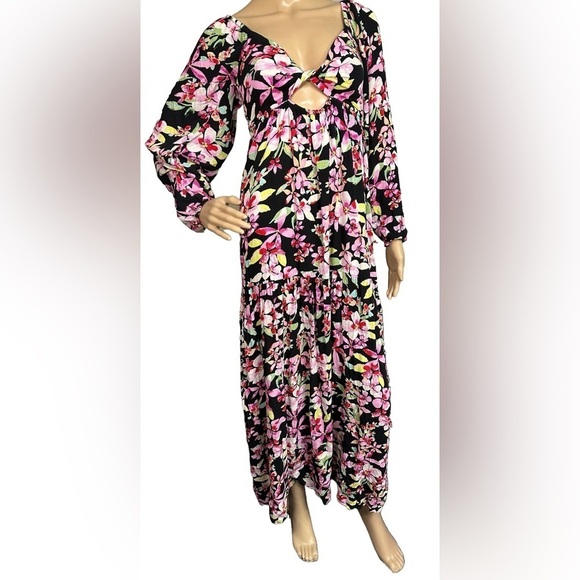 NEW ROXY On Holiday Floral Print Anthracite New Life Maxi Dress Extra small NWT - Picture 2 of 4